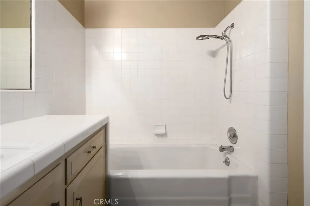 2364 W Silver Tree, Claremont, California 91711 home-pic-12